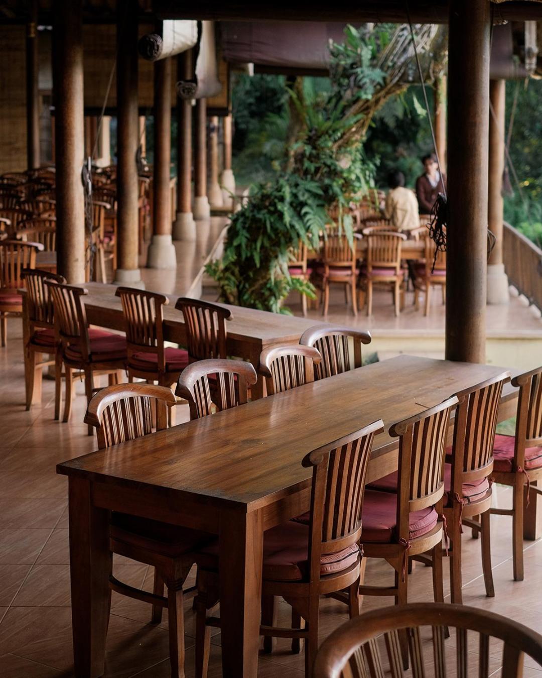 Mahagiri Resort & Restaurant Menanga Exterior foto